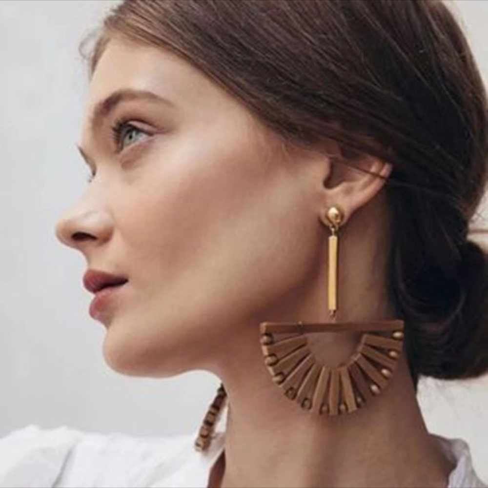 Half Moon Wooden Beaded Gold Bar Drop Earrings - Picture 3 of 8